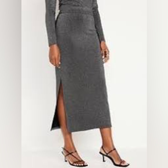 Old Navy High-Waisted Rib-Knit Shine Maxi Skirt Size 3X NWT - Picture 3 of 9